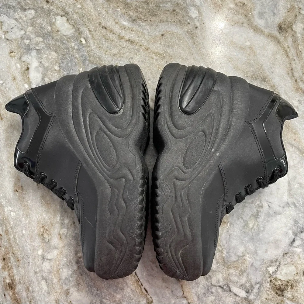 Vintage Y2K platform sneakers black platform boots cosplay 90s Steve Madden